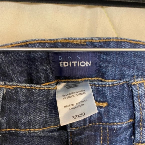 Basic Editions Men's Relaxed Leg Jeans - Picture 3 of 3